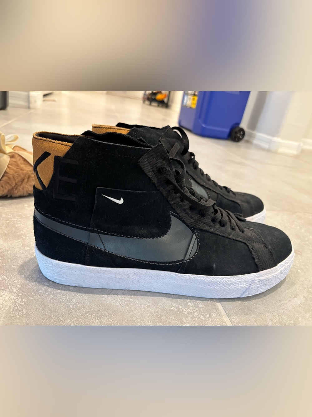 Nike Men's Black Suede Mid-Top Sneakers with White Sole